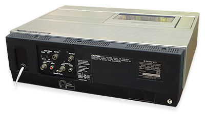 Sanyo Betamax VTC-5150 rear view